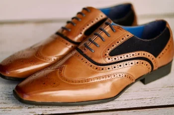 tan-brogues-with-navy-trim-658641